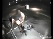 Skank enjoys quickie in an elevator